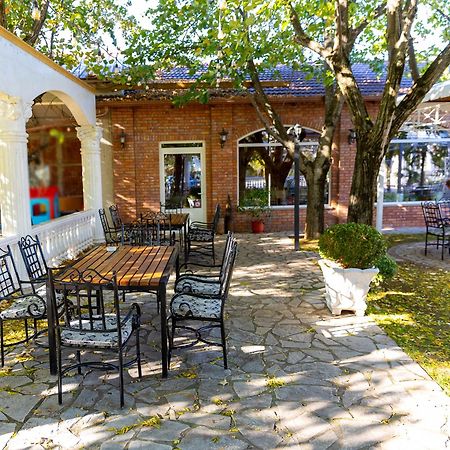 Hotel Paradise Shkodër 외부 사진