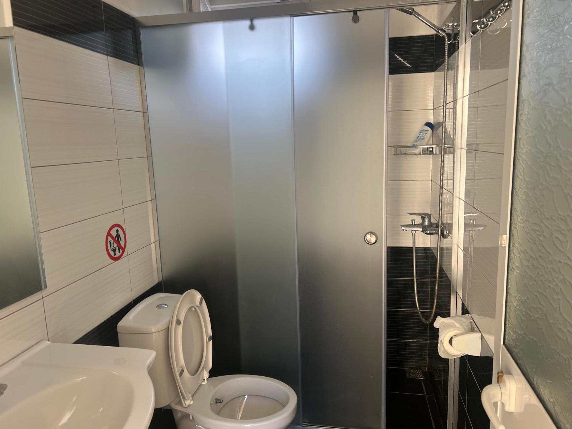 Hotel Paradise Shkodër 외부 사진